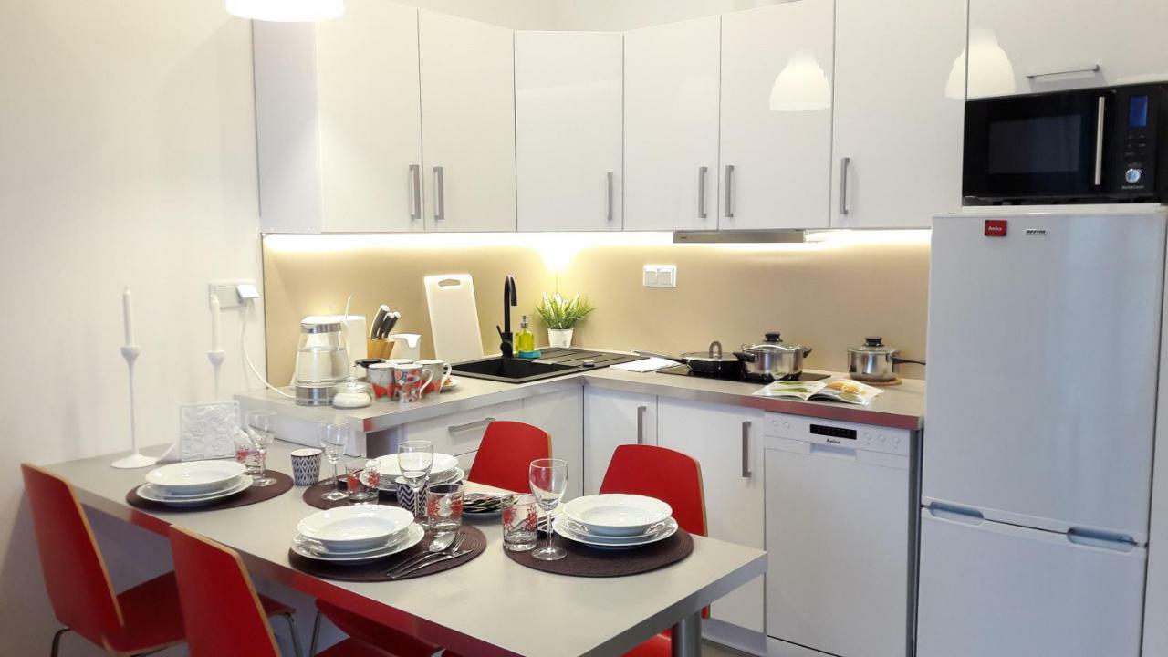 Newburg Apartments Wolska 바르샤바 외부 사진