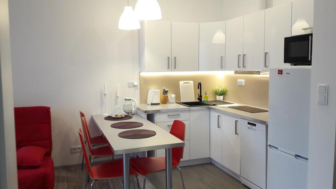 Newburg Apartments Wolska 바르샤바 객실 사진